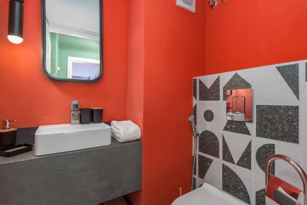 Apartment Perla's 2-br In Mar Mikhael Beirut