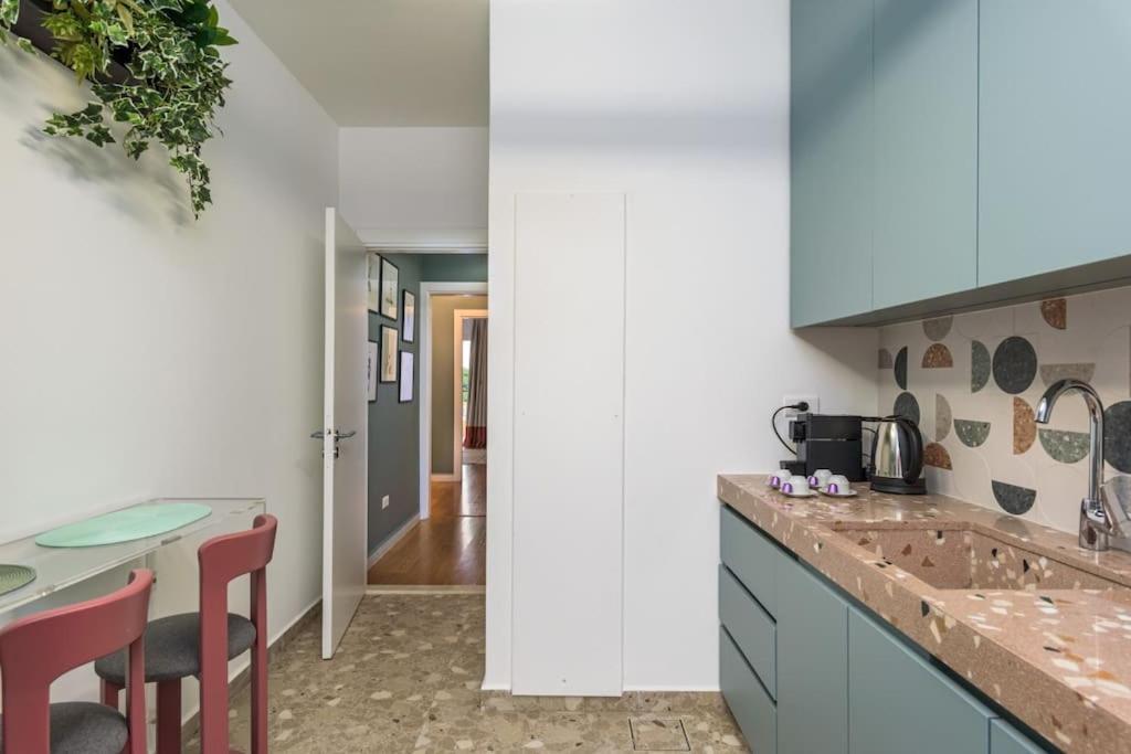 Perla's 2-br In Mar Mikhael Apartment
